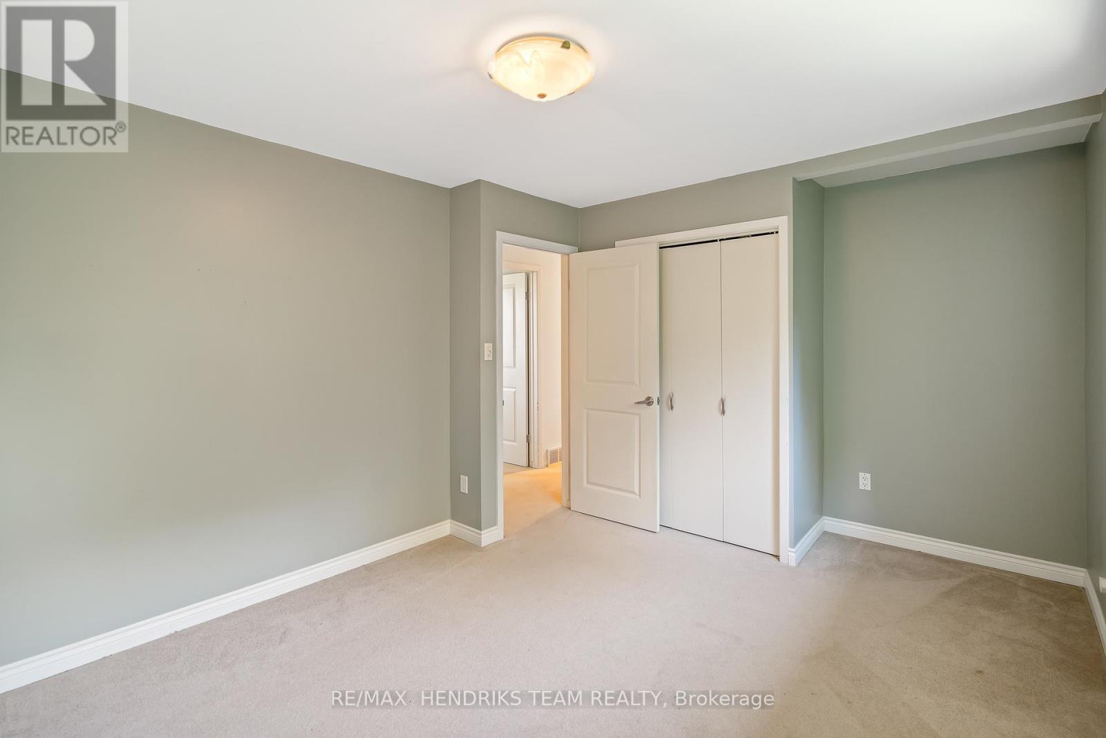 1521 Irvine Road, Niagara-On-The-Lake (Lakeshore), Ontario  L0S 1J0 - Photo 20 - X12466839