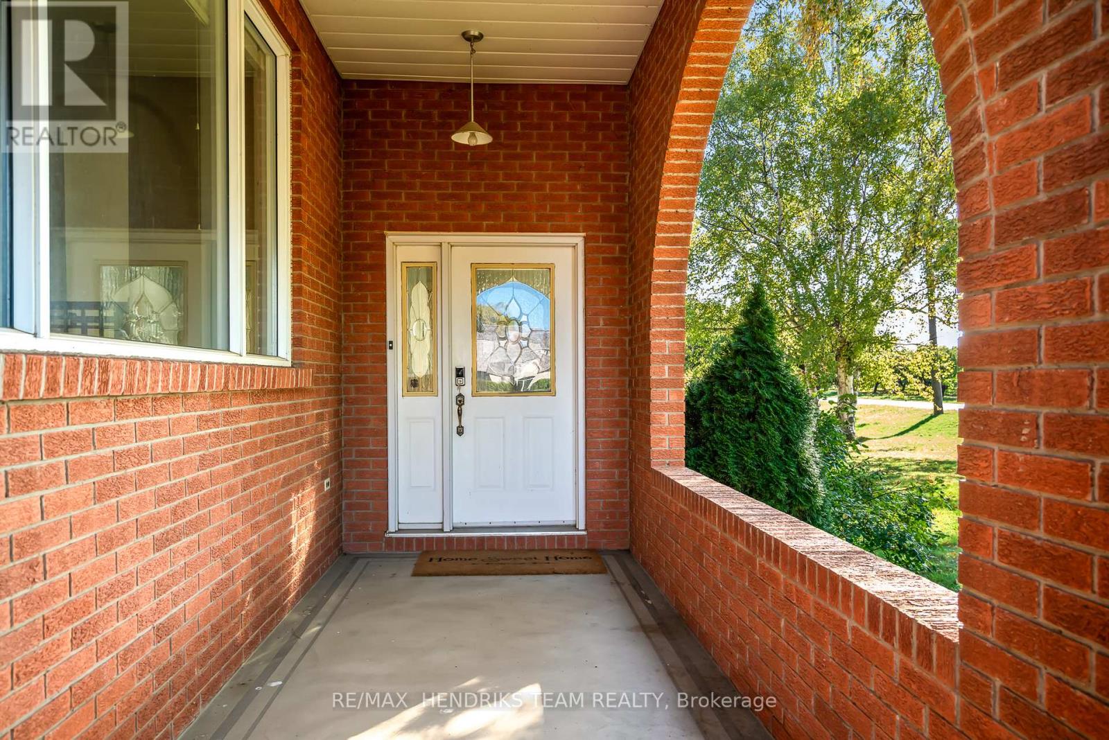 1521 Irvine Road, Niagara-On-The-Lake (Lakeshore), Ontario  L0S 1J0 - Photo 3 - X12466839