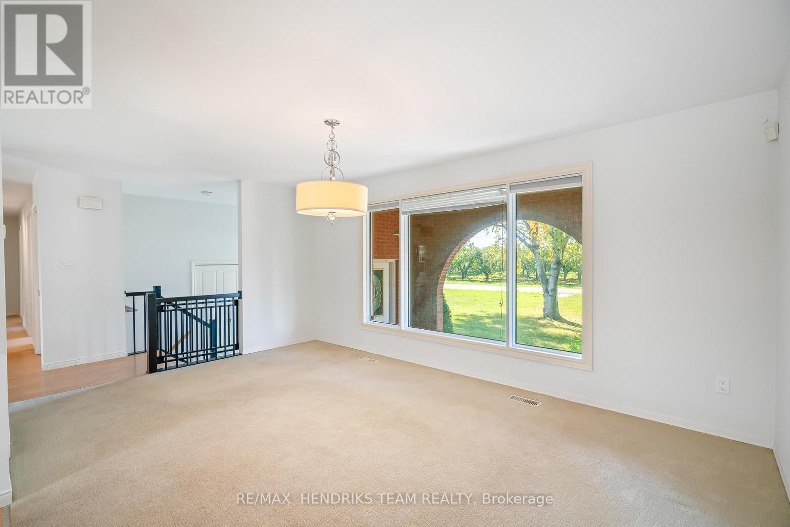 1521 Irvine Road, Niagara-On-The-Lake (Lakeshore), Ontario  L0S 1J0 - Photo 7 - X12466839