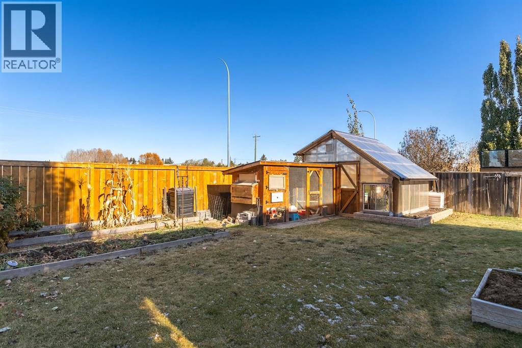 23 Collins Crescent, Crossfield, Alberta  T0M 0S0 - Photo 25 - A2264627