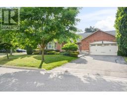 7 OLDHAM CRESCENT, Brampton, Ontario