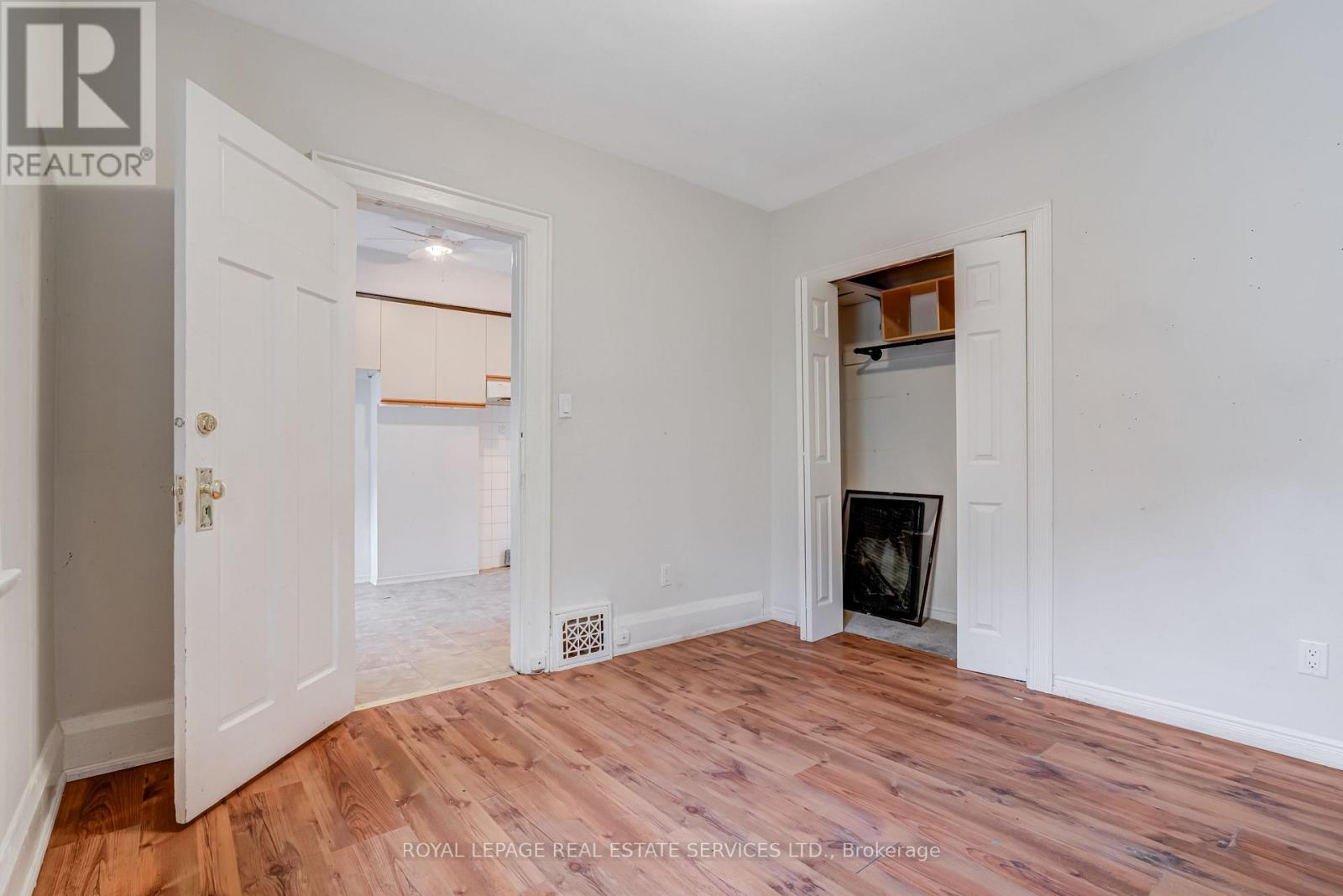 492 Jane Street, Toronto, Ontario  M6S 4A2 - Photo 14 - W12466762
