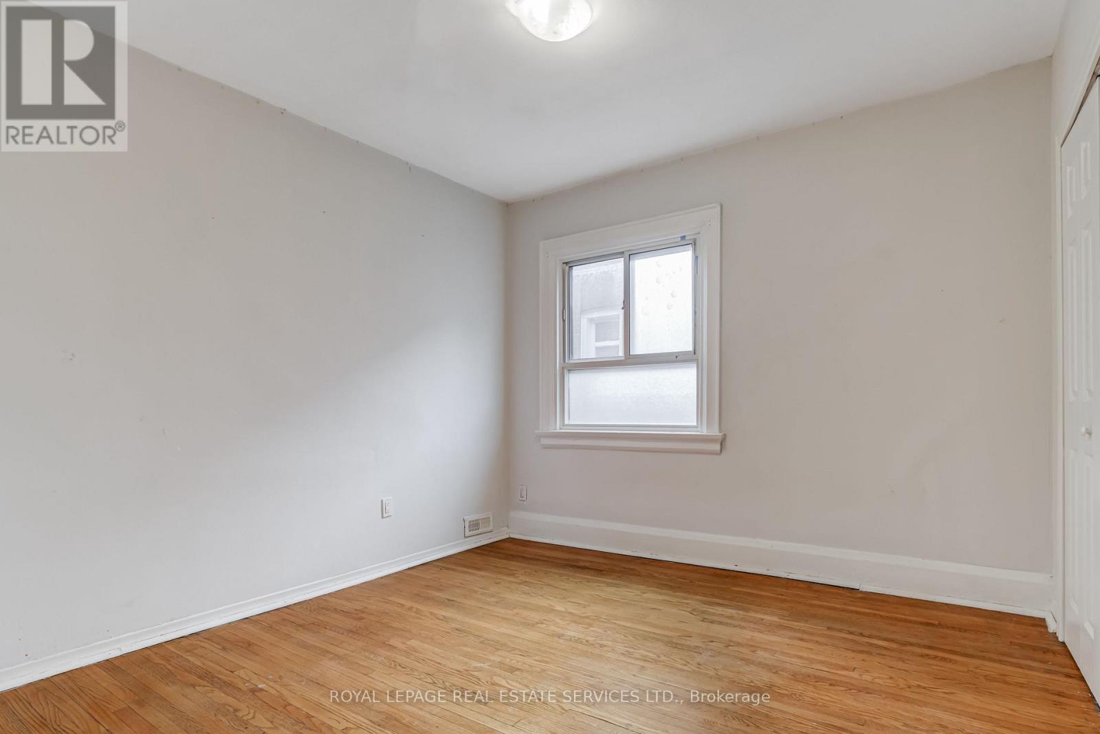 492 Jane Street, Toronto, Ontario  M6S 4A2 - Photo 9 - W12466762