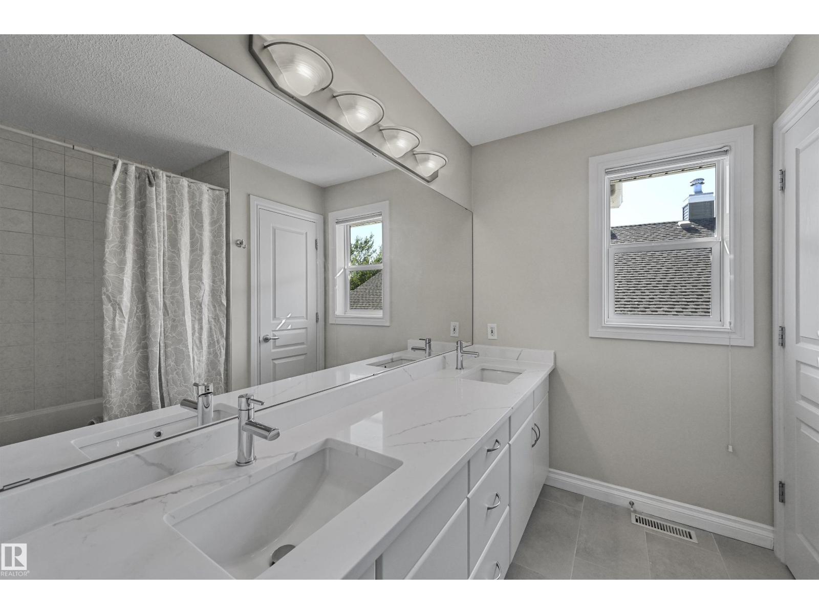 1516 Thorogood Cl Nw, Edmonton, Alberta  T6R 3K7 - Photo 44 - E4462382