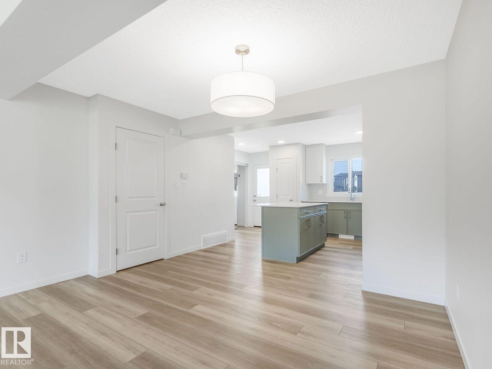 1173 Aster Bv Nw, Edmonton, Alberta  T6T 2S3 - Photo 11 - E4462383