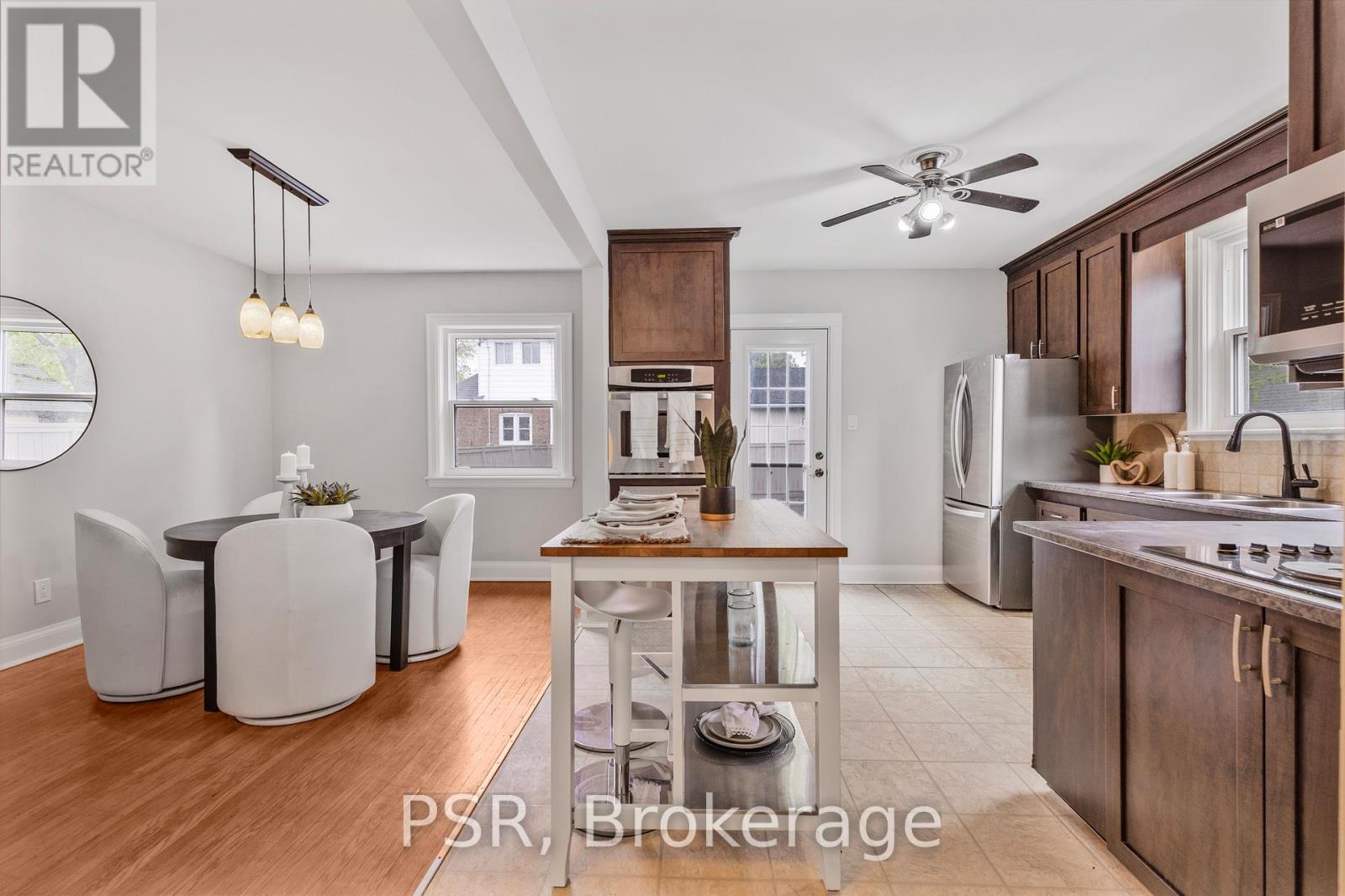 187 West 2nd Street, Hamilton, Ontario  L9C 3G2 - Photo 6 - X12466757