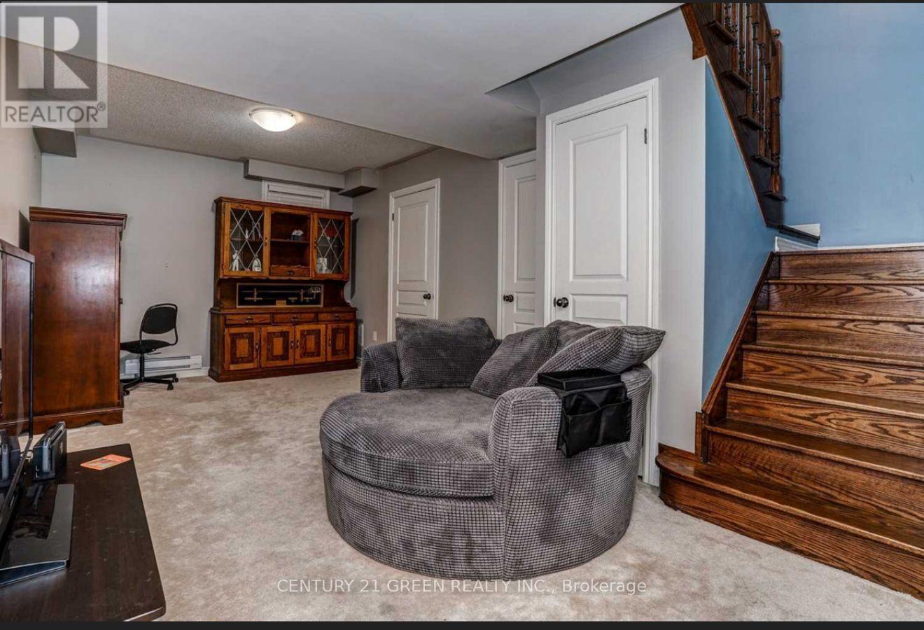 71 Magpie Way, Whitby, Ontario  L1N 8P7 - Photo 7 - E12466798
