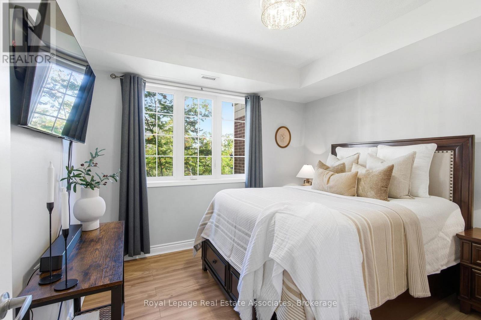 208 - 80 Aspen Springs Drive, Clarington, Ontario  L1C 0V4 - Photo 20 - E12466853