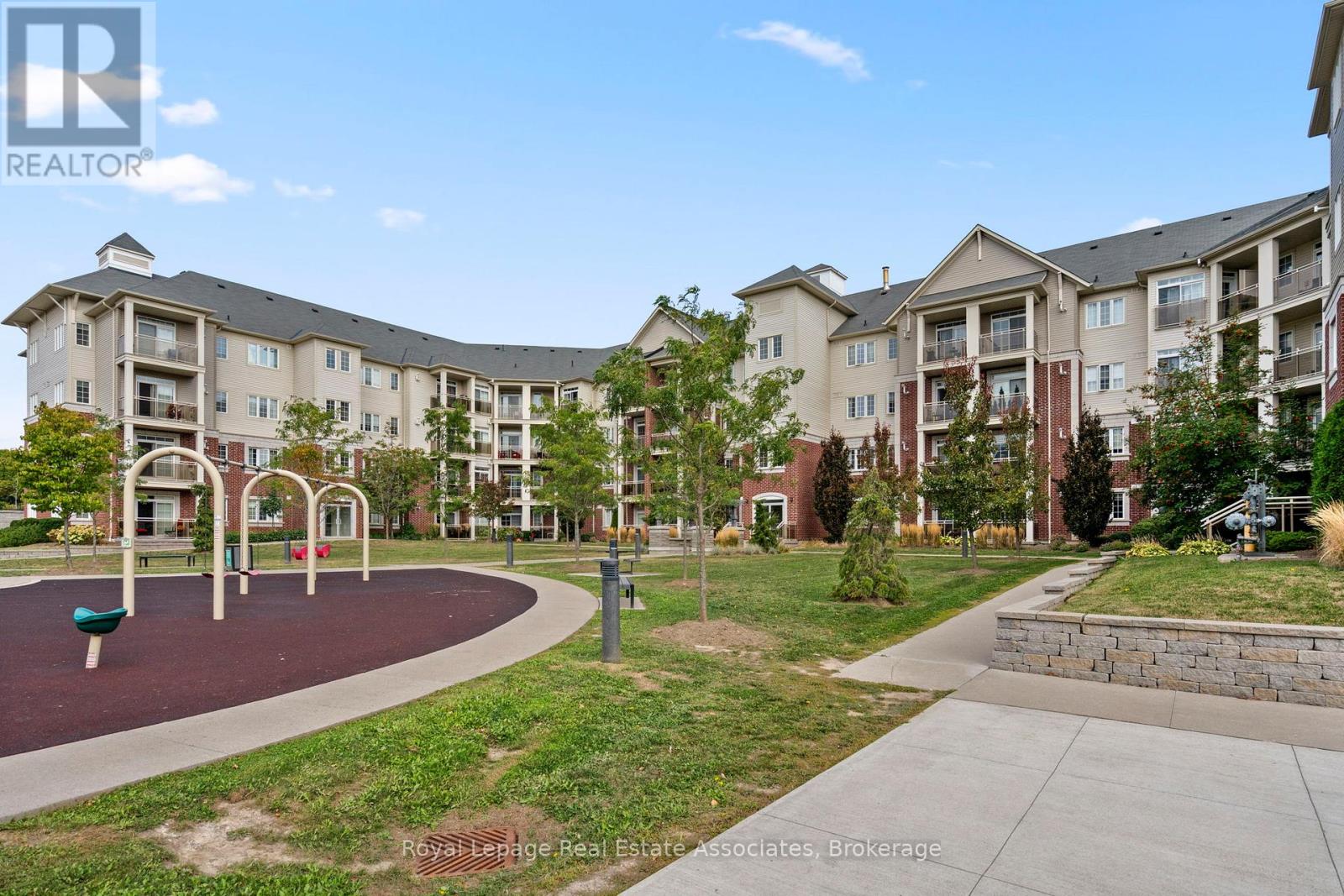 208 - 80 Aspen Springs Drive, Clarington, Ontario  L1C 0V4 - Photo 40 - E12466853
