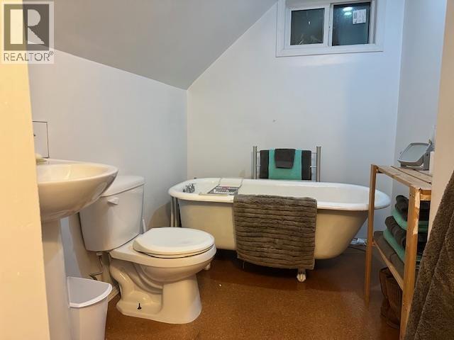 3557 Candle Drive, Canim Lake, British Columbia  V0K 1L0 - Photo 33 - R3055988