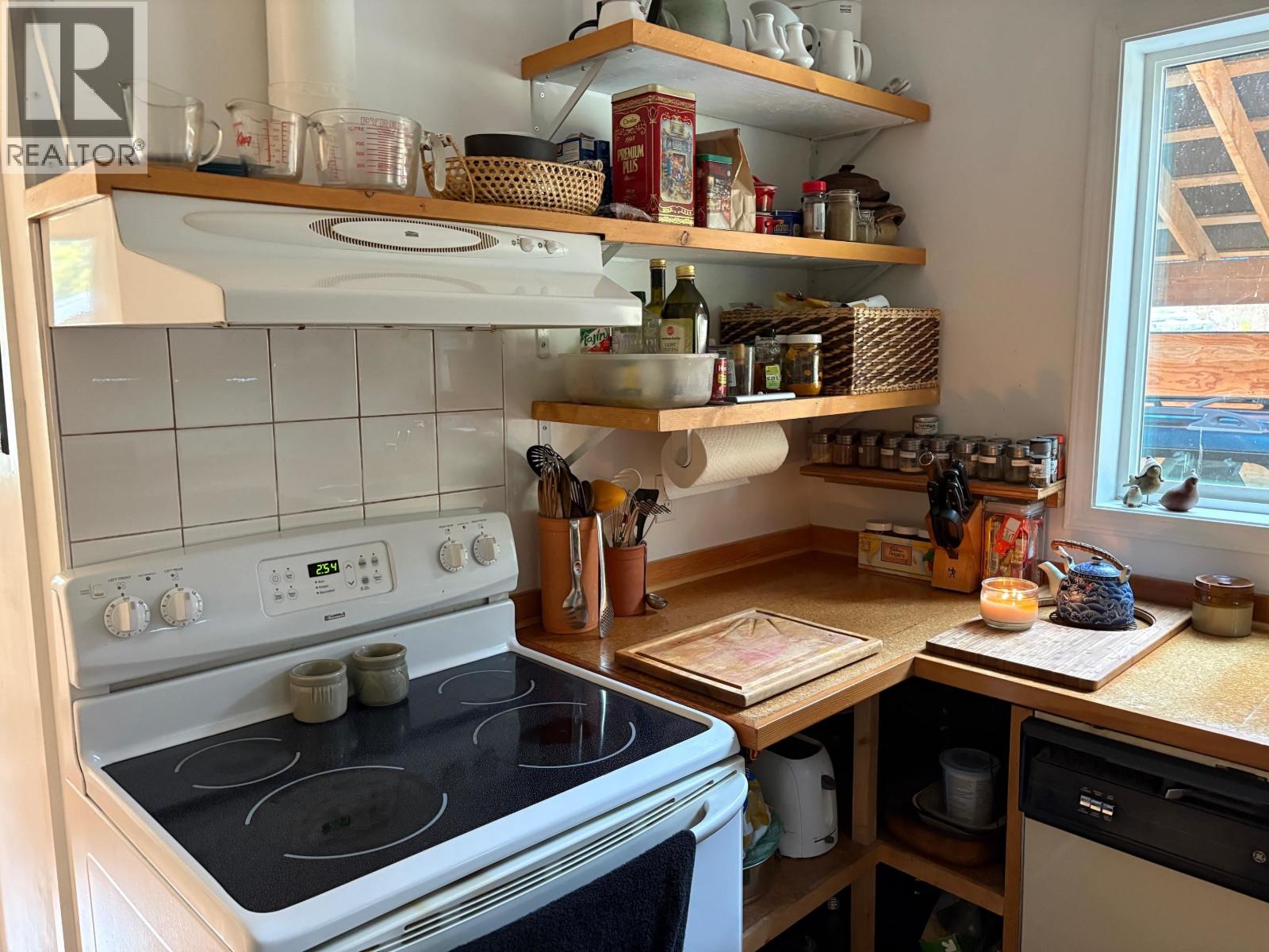 3557 Candle Drive, Canim Lake, British Columbia  V0K 1L0 - Photo 19 - R3055988