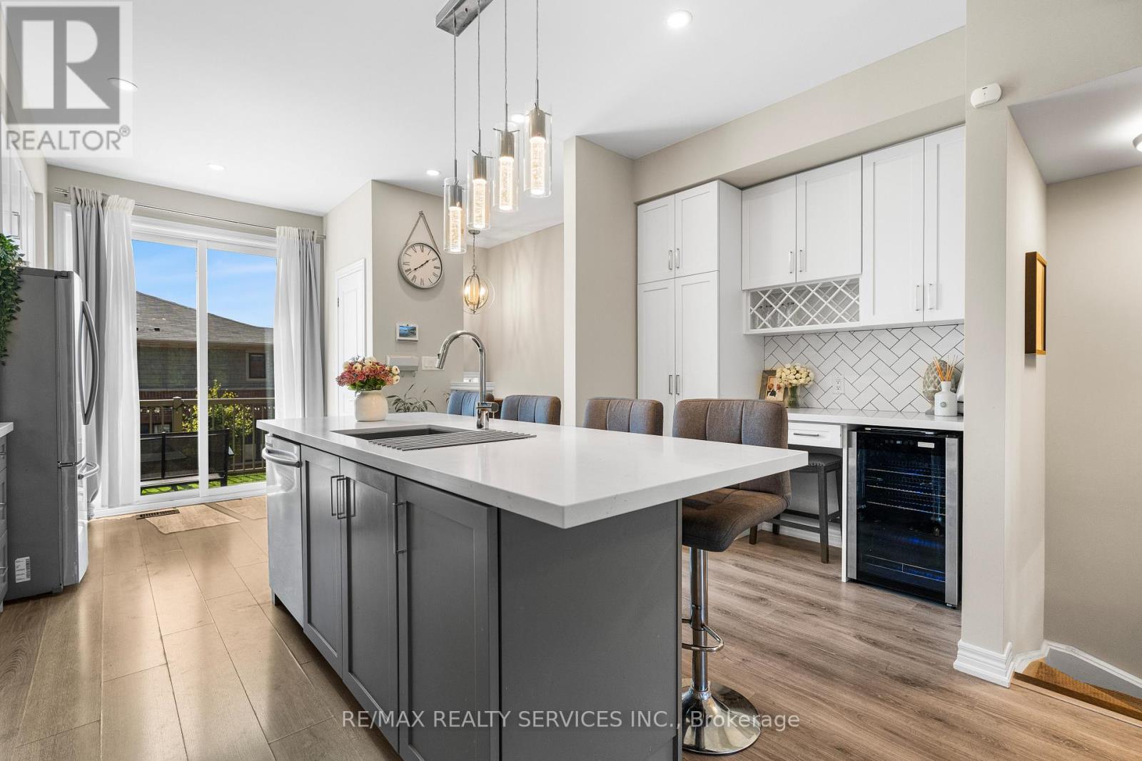 122 - 1890 Rymal Road E, Hamilton, Ontario  L0R 1P0 - Photo 6 - X12466754