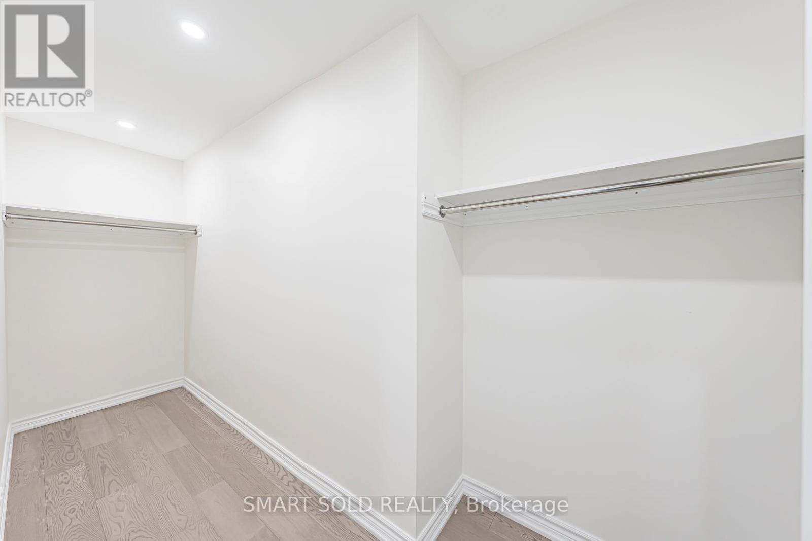 158 Park Avenue, Newmarket, Ontario  L3Y 1V1 - Photo 37 - N12466861