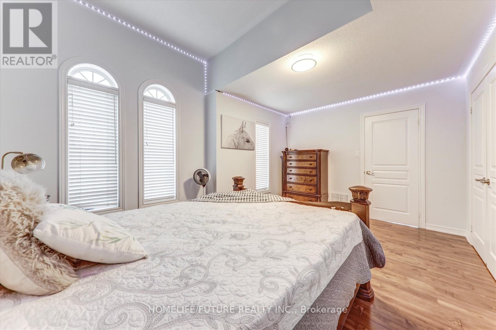 149 Stonechurch Crescent, Markham, Ontario  L6B 0L2 - Photo 35 - N12466862