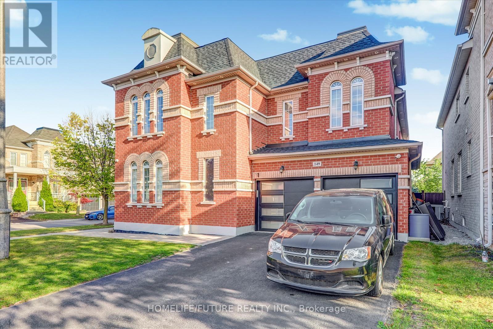 149 Stonechurch Crescent, Markham, Ontario  L6B 0L2 - Photo 5 - N12466862