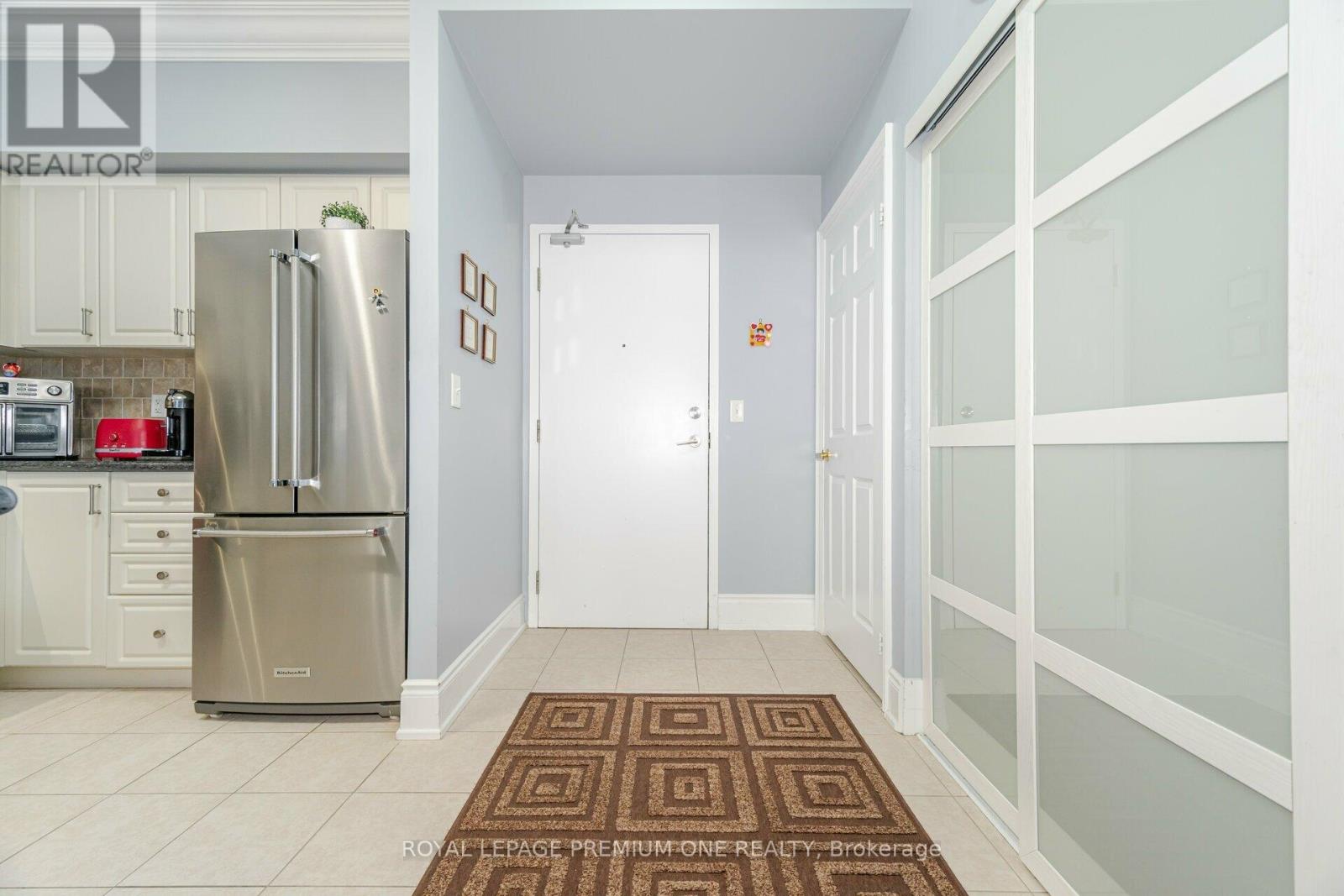 9451 Jane Street, Vaughan, Ontario  L6A 4J1 - Photo 9 - N12466873