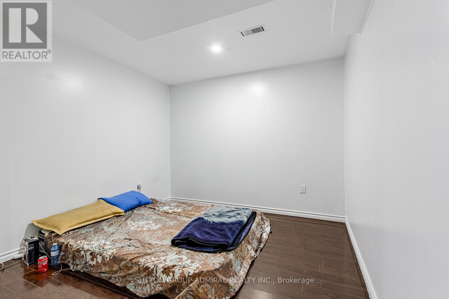 105 Prairie Dunes Place, Vaughan, Ontario  L4K 2E4 - Photo 32 - N12466886