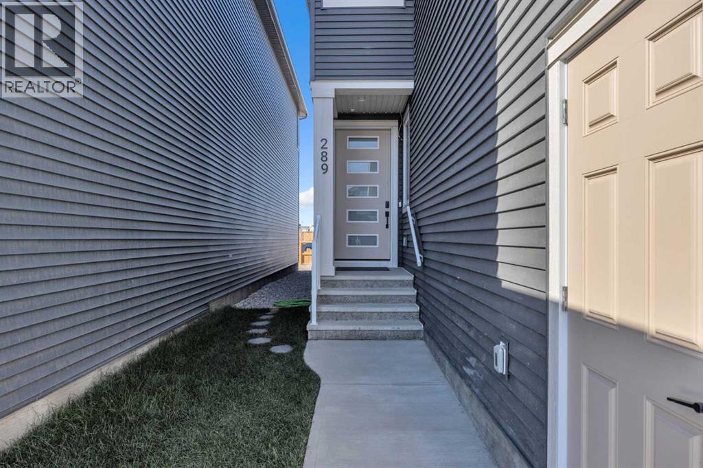 289 Corner Glen Way Ne, Calgary, Alberta  T3N 2P2 - Photo 8 - A2264776