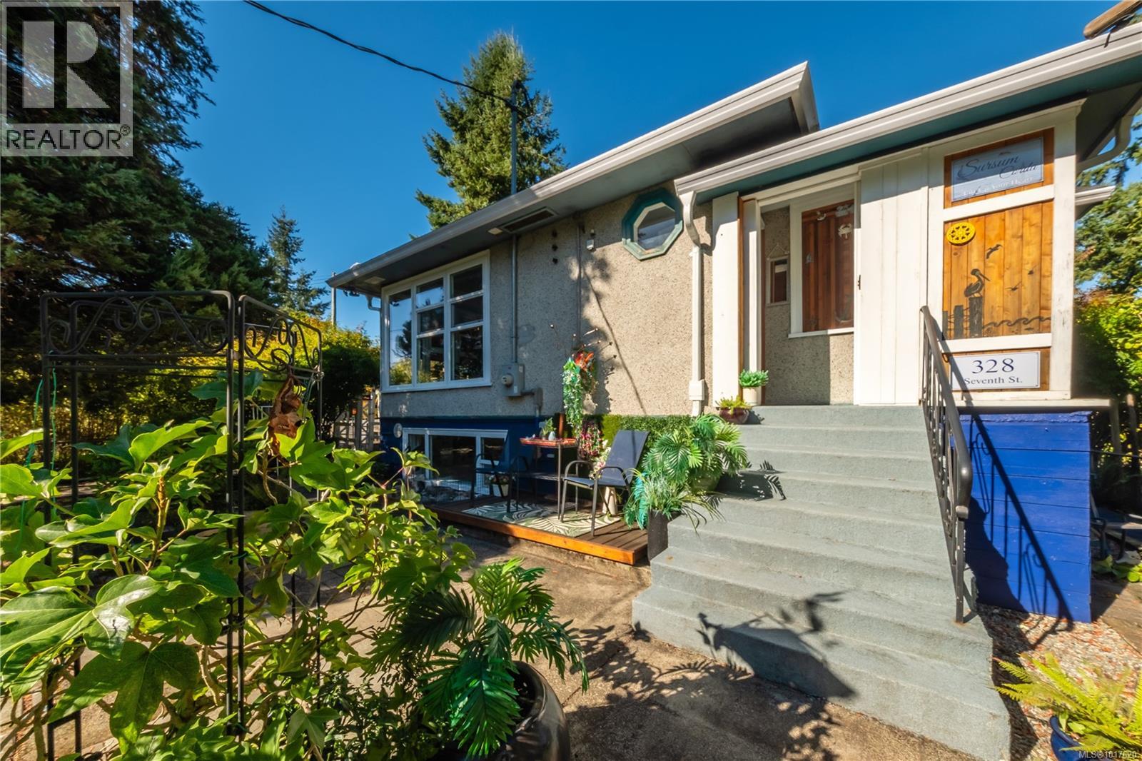 328 Seventh St, Nanaimo, British Columbia