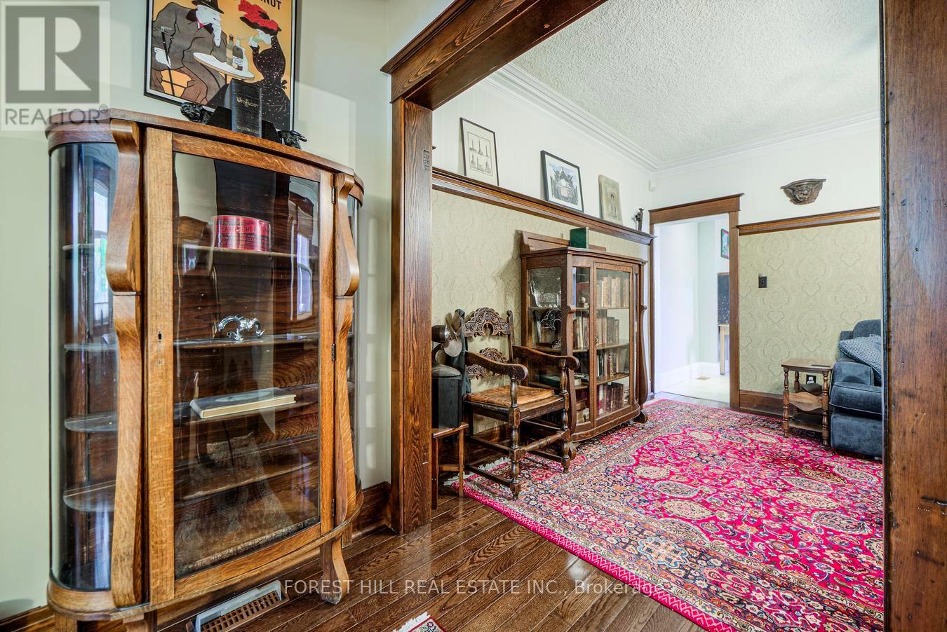 132 Hope Street, Toronto, Ontario  M6E 1K1 - Photo 12 - W12466778