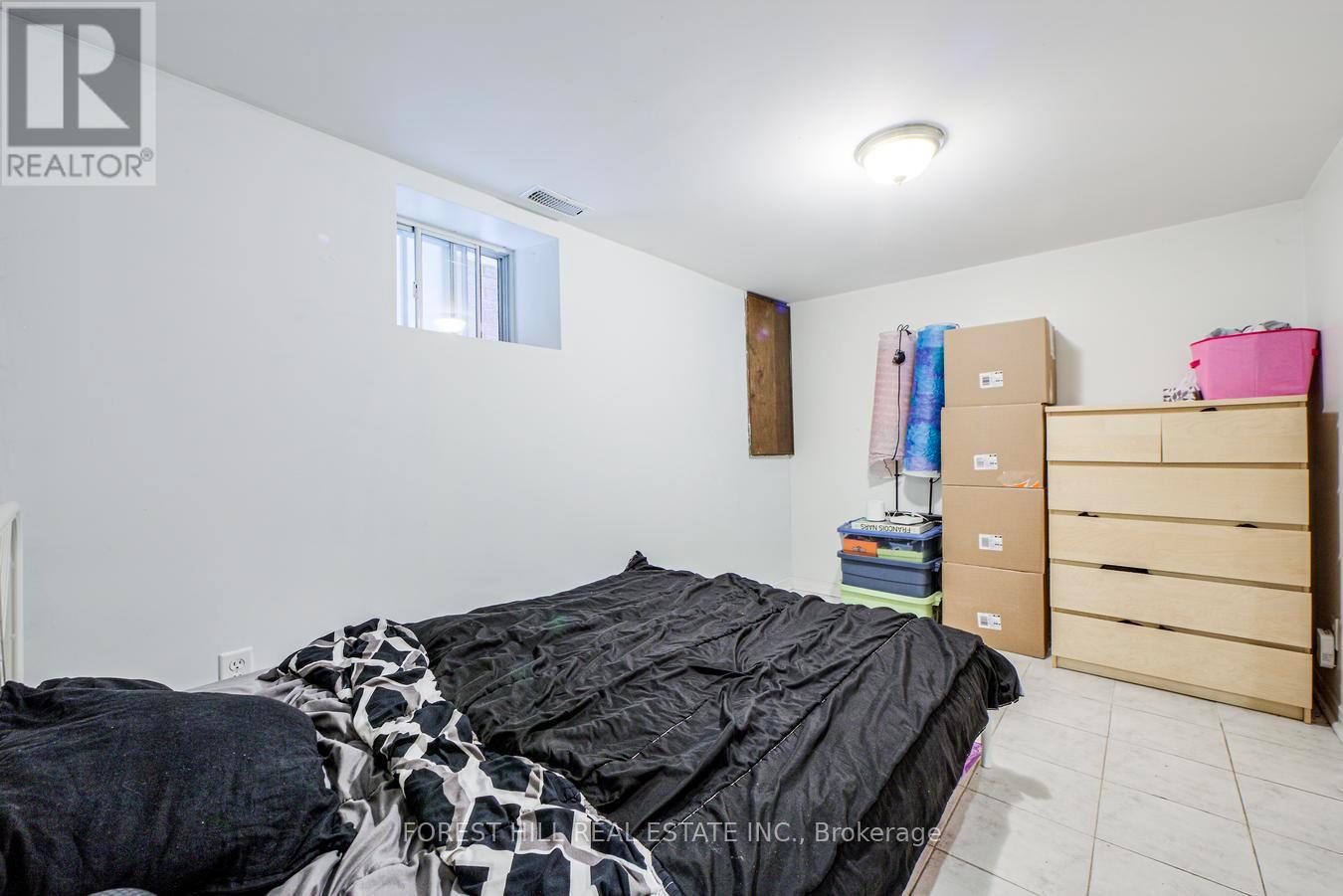 132 Hope Street, Toronto, Ontario  M6E 1K1 - Photo 36 - W12466778