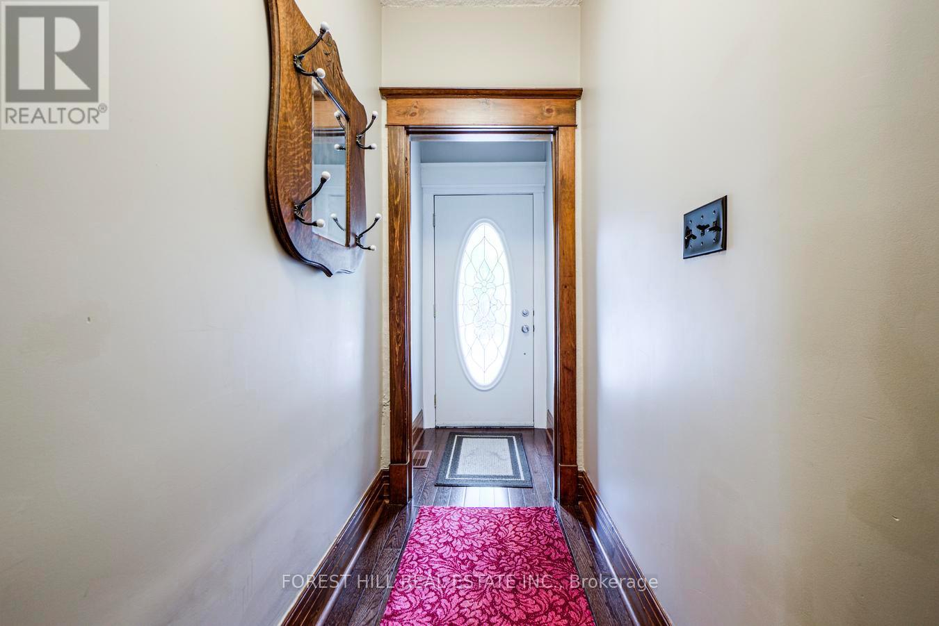 132 Hope Street, Toronto, Ontario  M6E 1K1 - Photo 5 - W12466778