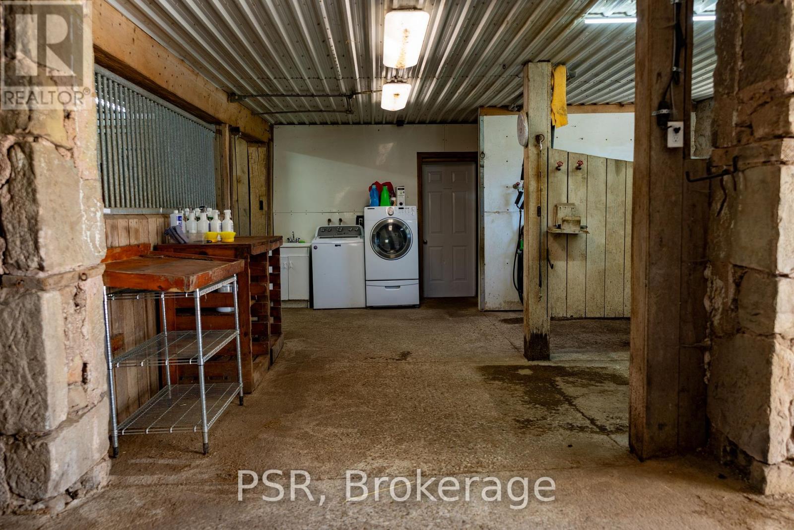 10520 Second Line, Milton, Ontario  L0P 1B0 - Photo 21 - W12466811