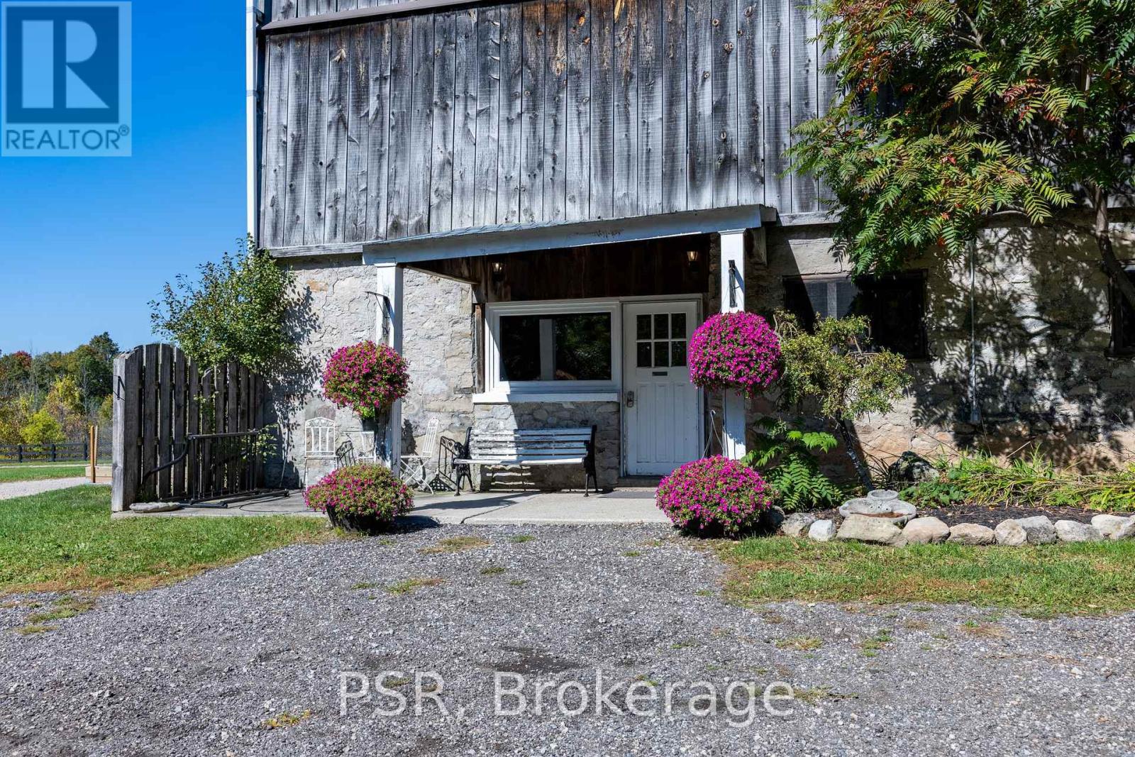 10520 Second Line, Milton, Ontario  L0P 1B0 - Photo 28 - W12466811