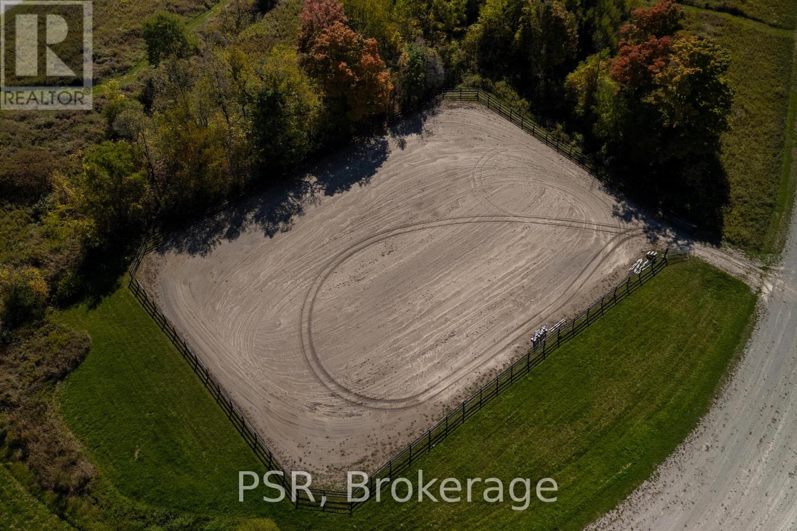 10520 Second Line, Milton, Ontario  L0P 1B0 - Photo 4 - W12466811