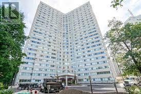 1003 - 3700 Kaneff Crescent, Mississauga, Ontario  L5A 4B8 - Photo 10 - W12466815