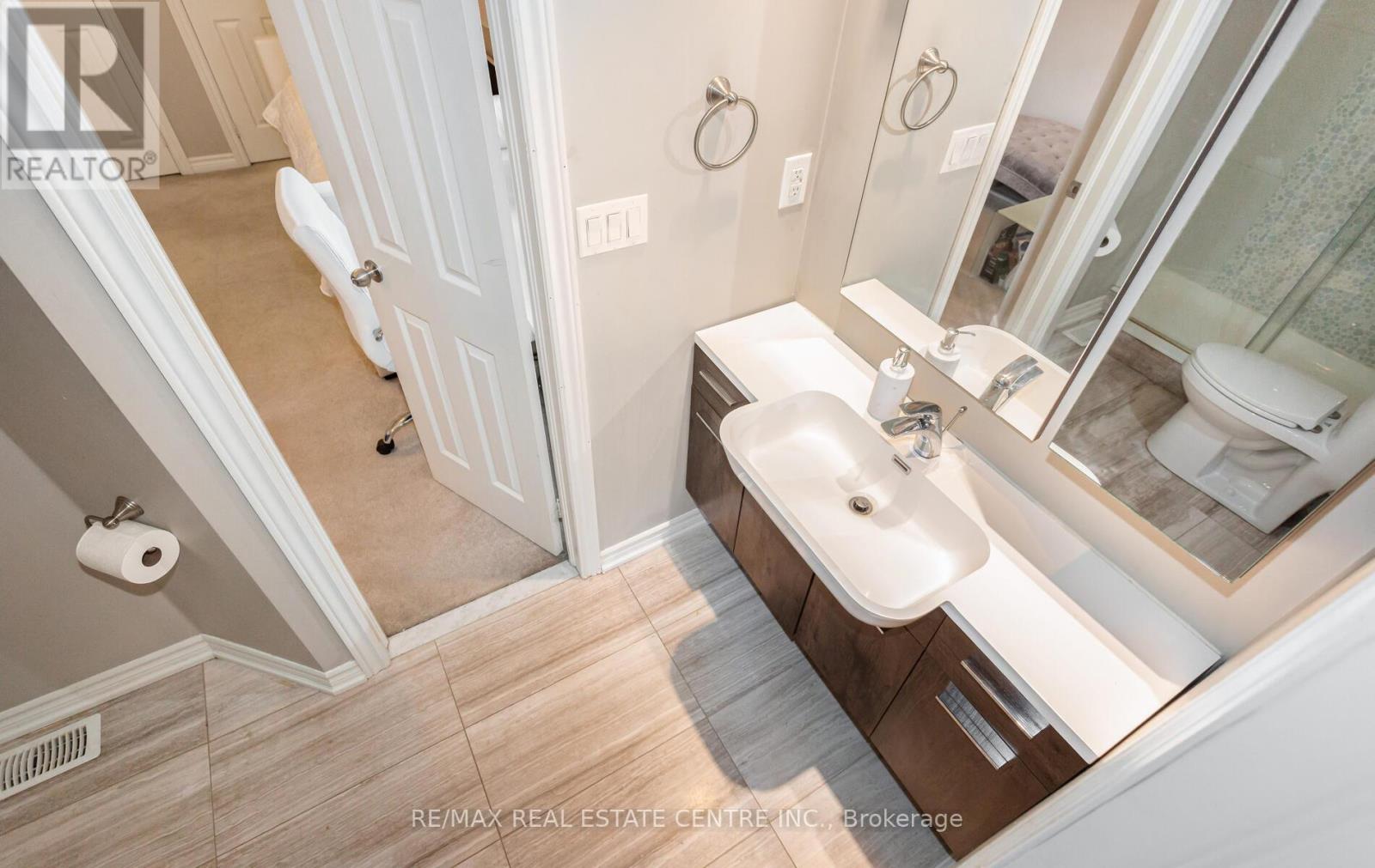 5302 Lismic Boulevard, Mississauga, Ontario  L5V 1P5 - Photo 35 - W12466831