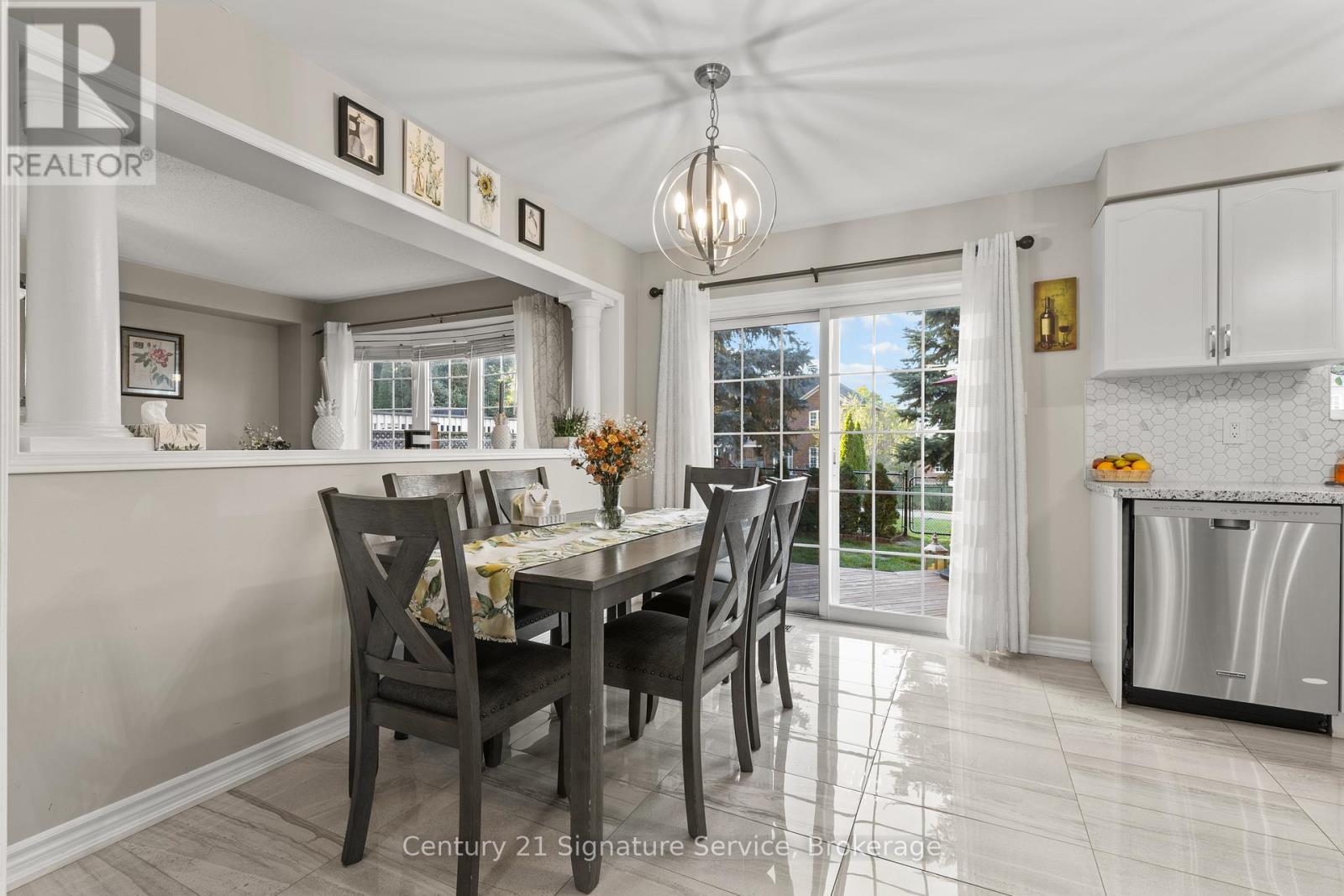 62 Penbridge Circle, Brampton (Fletcher's Meadow), Ontario  L7A 2P9 - Photo 13 - W12466834
