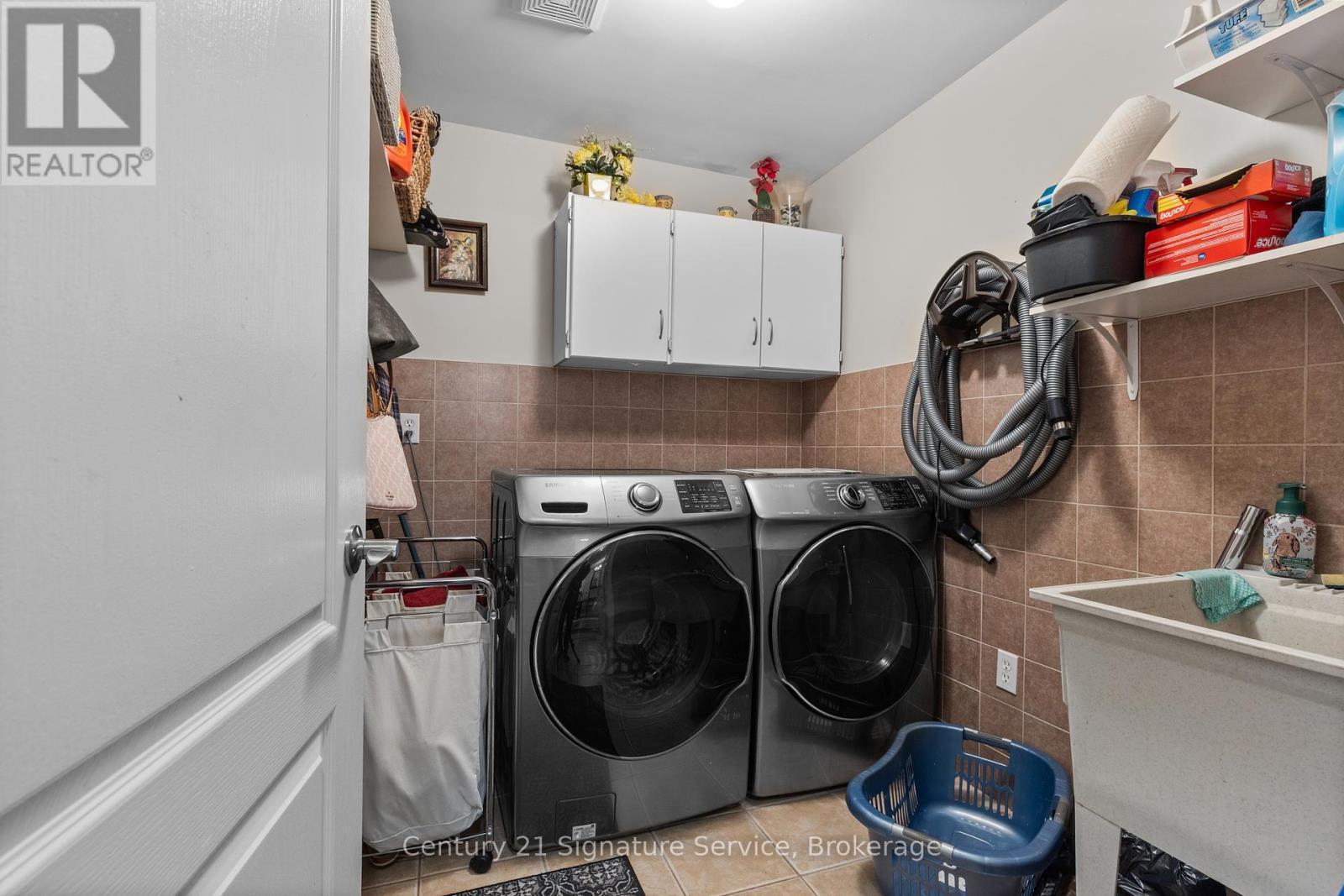 62 Penbridge Circle, Brampton (Fletcher's Meadow), Ontario  L7A 2P9 - Photo 30 - W12466834