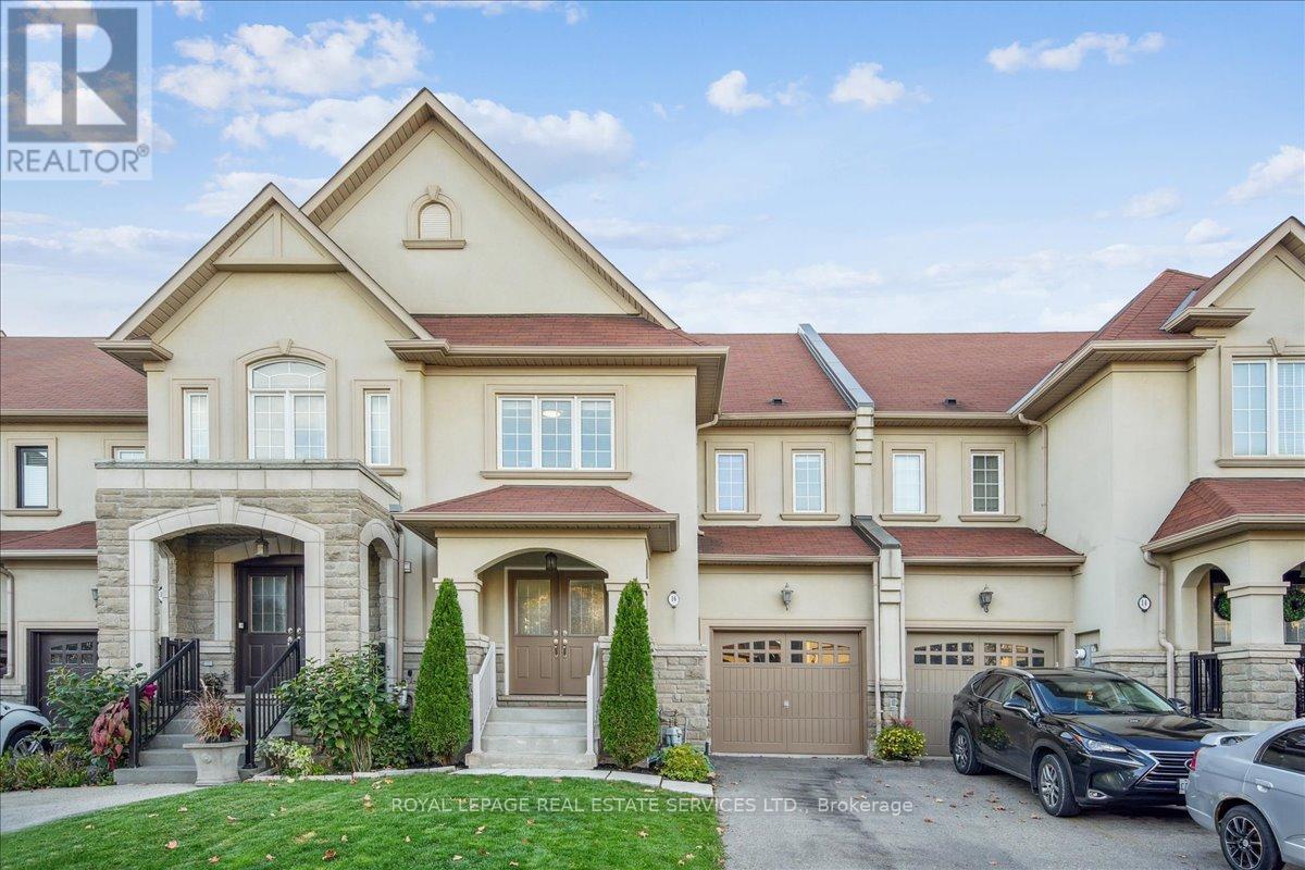 16 BEACHVILLE CIRCLE, Brampton, Ontario