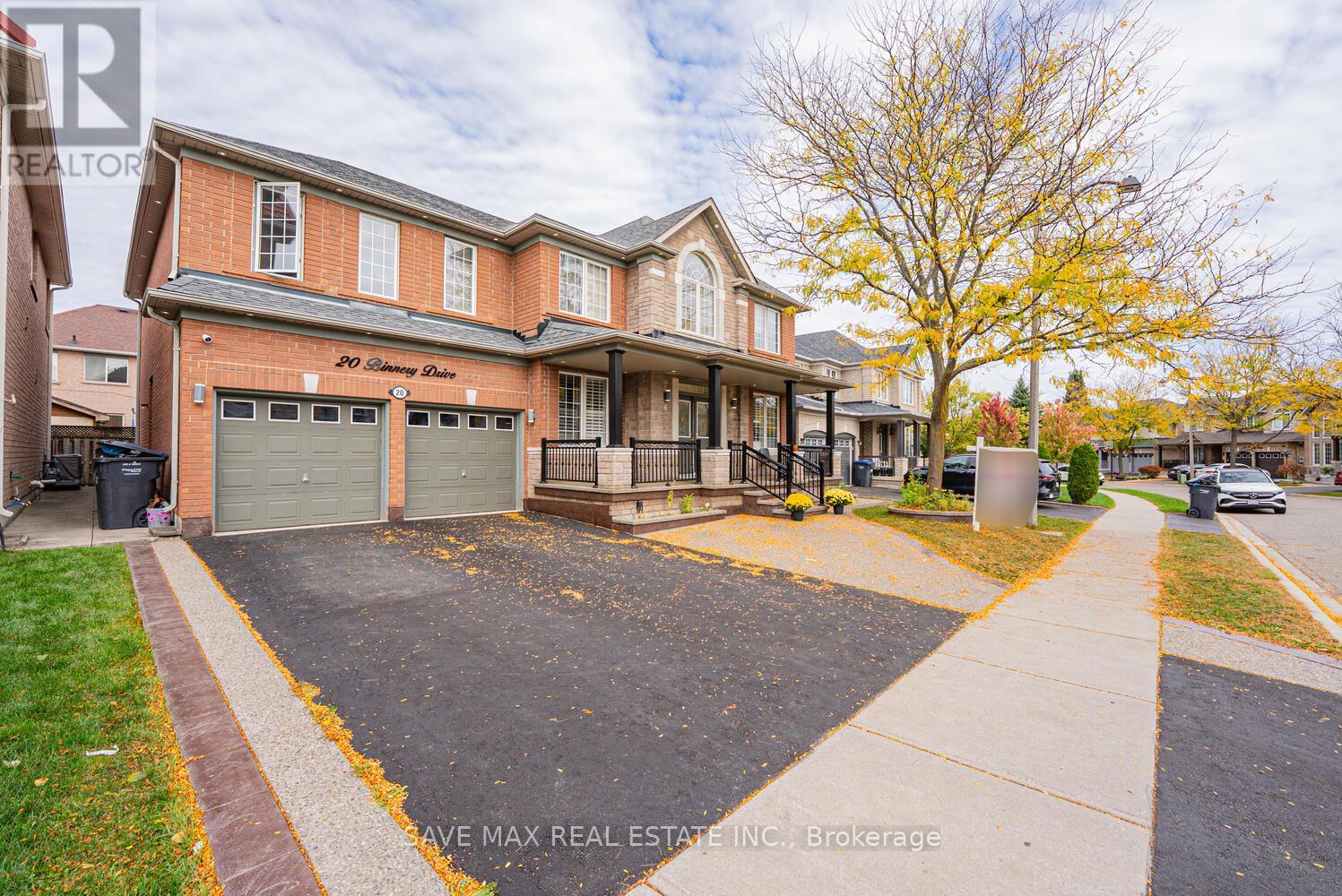 20 Binnery Drive, Brampton, Ontario  L6P 1A3 - Photo 4 - W12466850