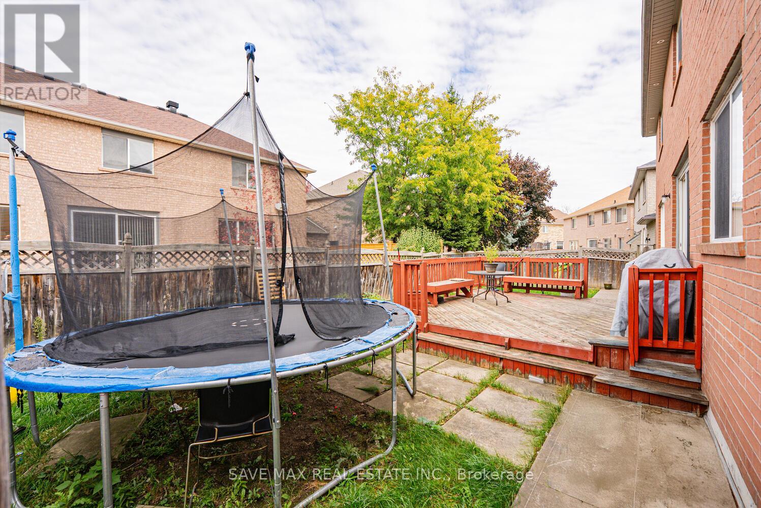 20 Binnery Drive, Brampton, Ontario  L6P 1A3 - Photo 49 - W12466850