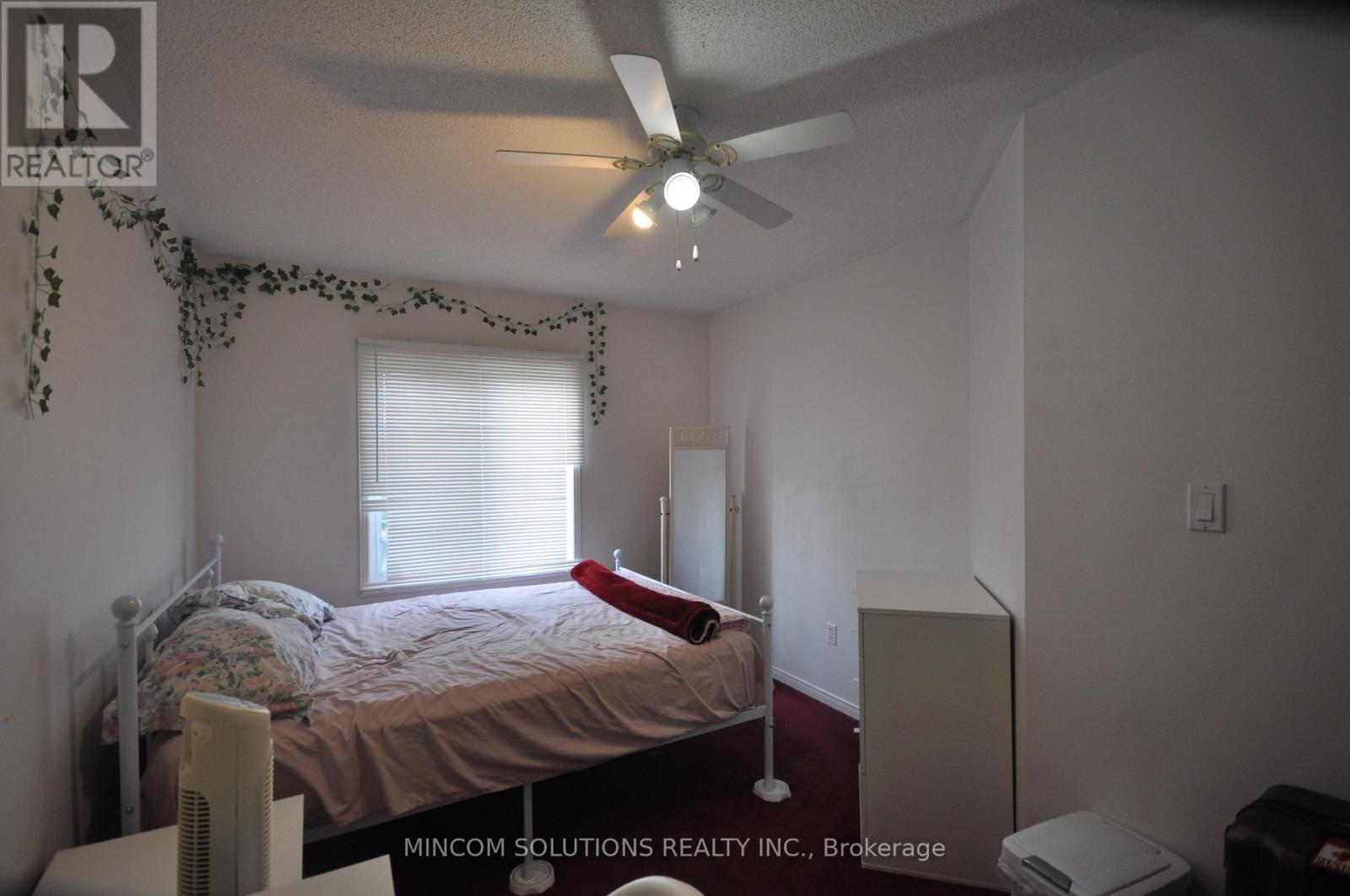7665 Doverwood Drive, Mississauga, Ontario  L5N 8J2 - Photo 15 - W12466858
