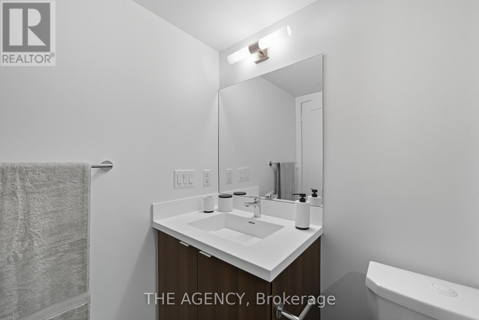 508 - 10 Eva Road, Toronto, Ontario  M9C 0B3 - Photo 11 - W12466883