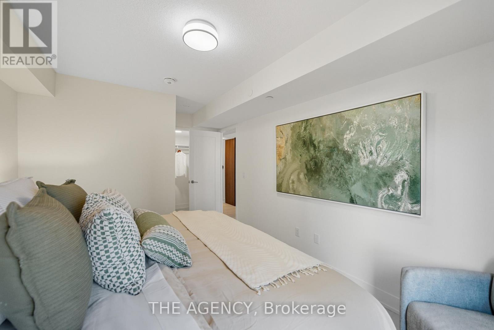 508 - 10 Eva Road, Toronto, Ontario  M9C 0B3 - Photo 9 - W12466883