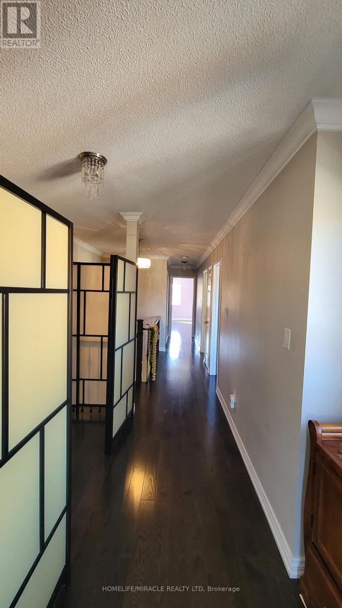 Upper Home - 5794 Gant Crescent, Mississauga, Ontario  L5V 2T5 - Photo 28 - W12465627