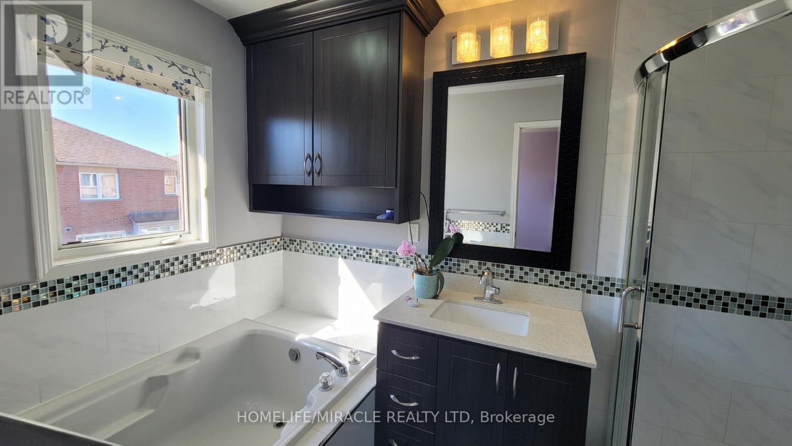 Upper Home - 5794 Gant Crescent, Mississauga, Ontario  L5V 2T5 - Photo 40 - W12465627