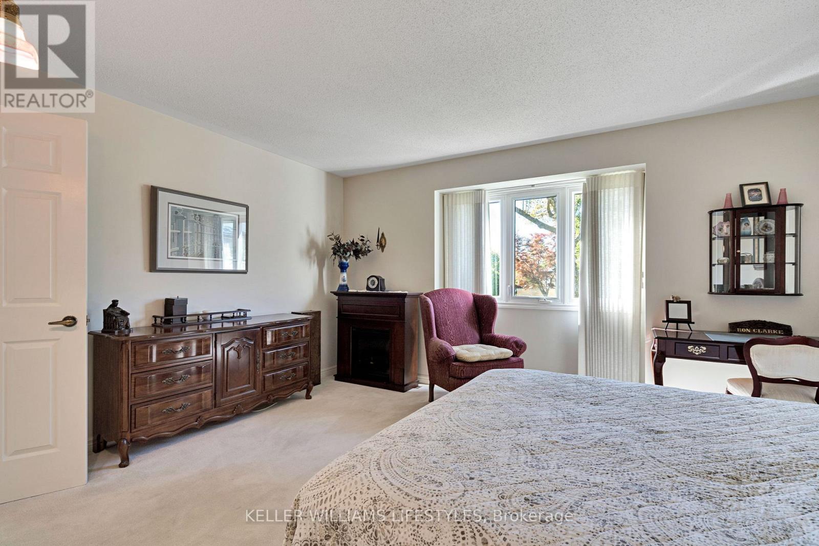 28 - 163 Pine Valley Drive, London South, Ontario  N6J 4R4 - Photo 23 - X12466921
