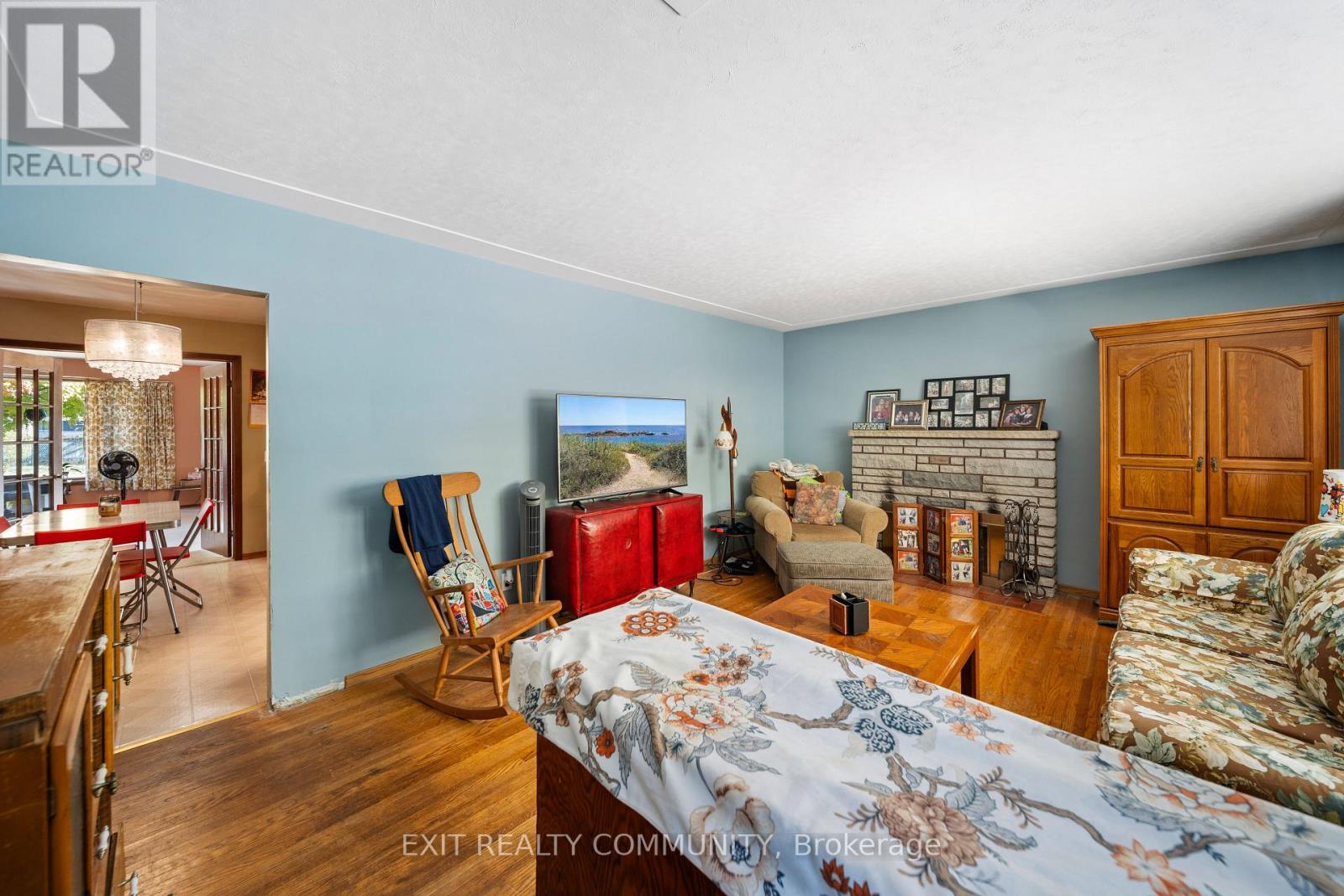 122 Mark Street, London East, Ontario  N5V 2G9 - Photo 13 - X12466926