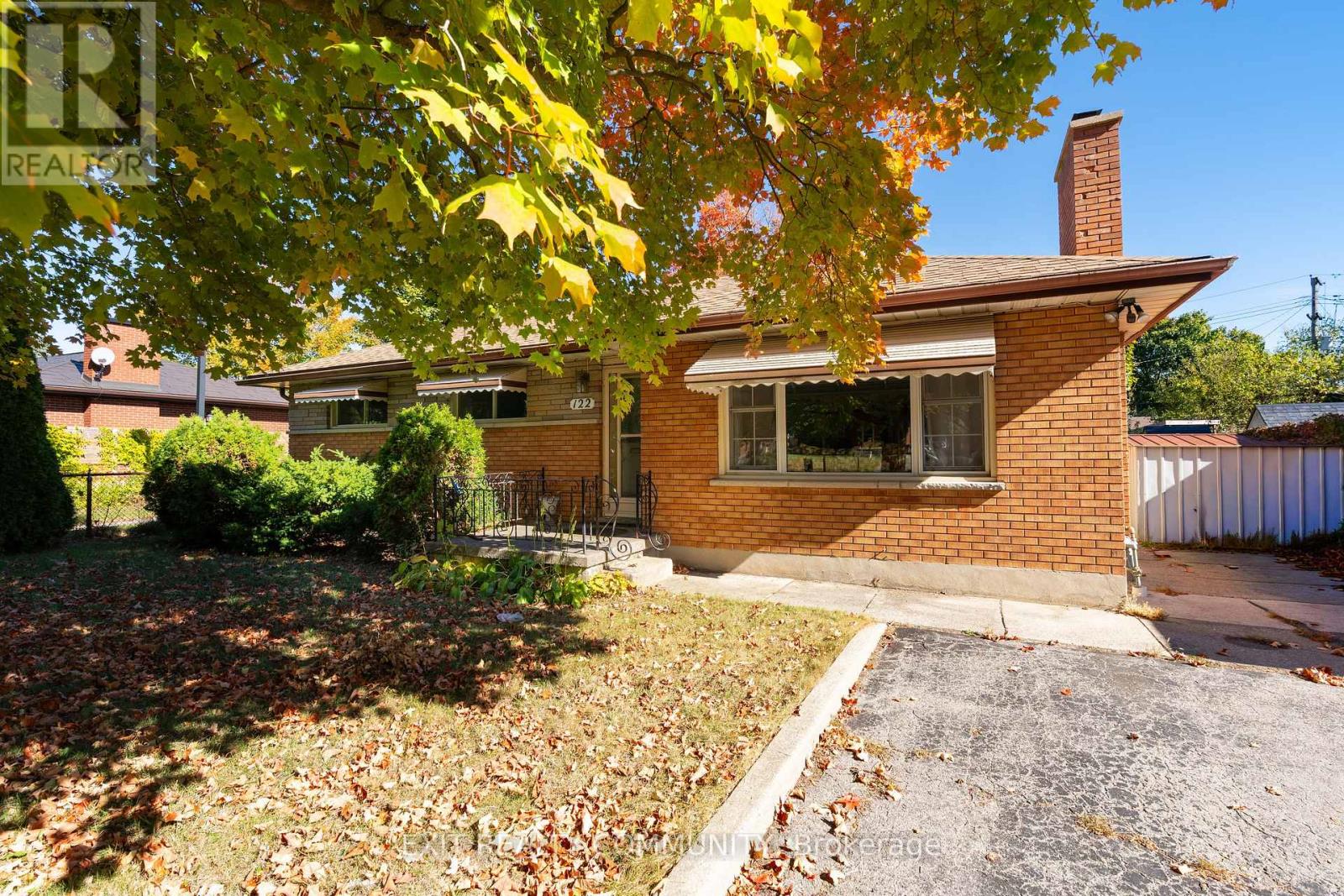 122 Mark Street, London East, Ontario  N5V 2G9 - Photo 3 - X12466926