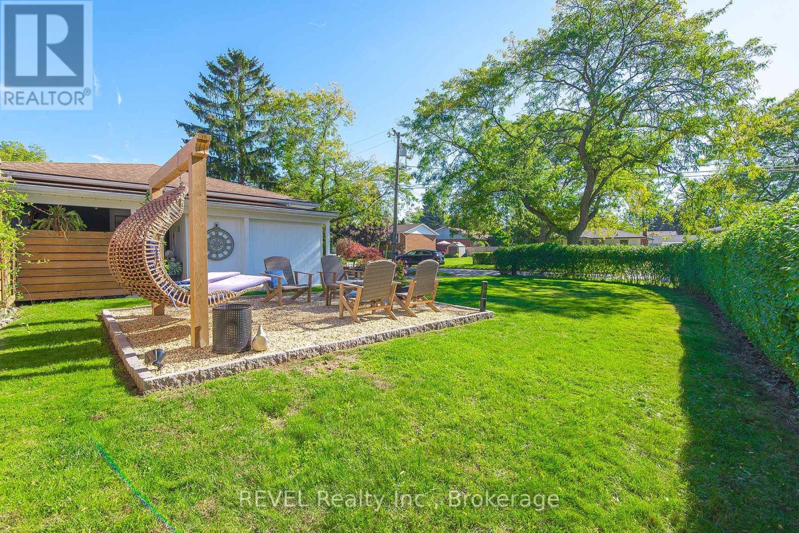2 Cherie Road, St. Catharines, Ontario  L2M 6J9 - Photo 27 - X12466054