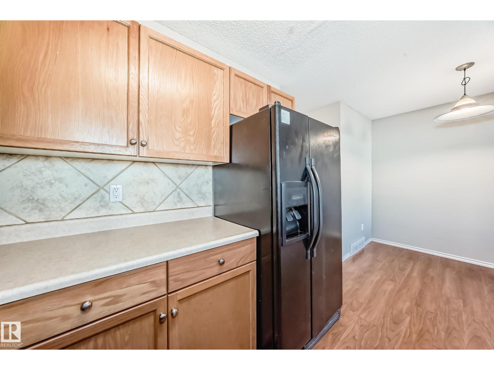16320 56 St Nw, Edmonton, Alberta  T5Y 3L3 - Photo 10 - E4462386