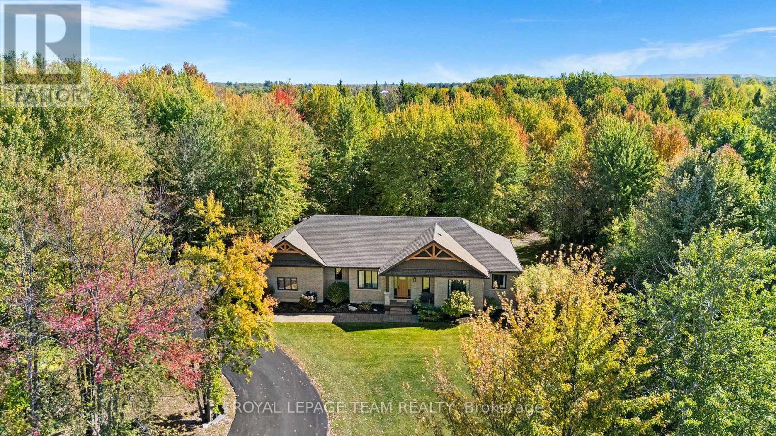 524 OSMOND DALEY DRIVE, Ottawa, Ontario