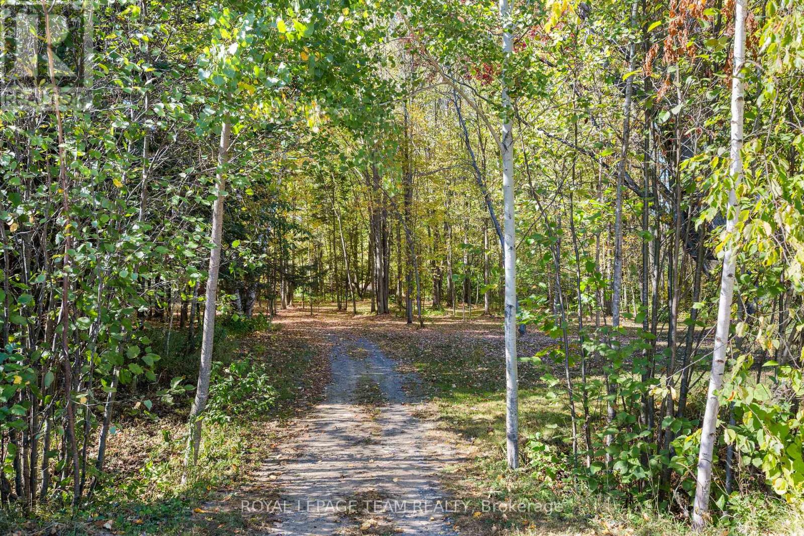 524 Osmond Daley Drive, Ottawa, Ontario  K0A 1L0 - Photo 27 - X12466928