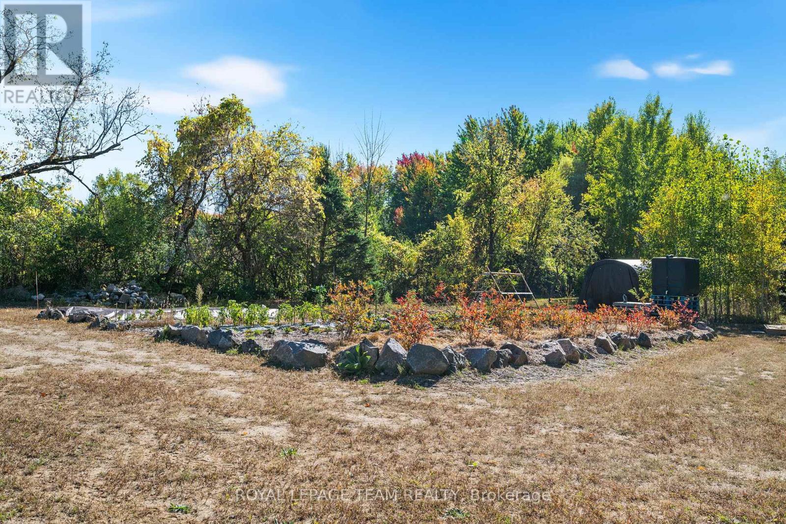 524 Osmond Daley Drive, Ottawa, Ontario  K0A 1L0 - Photo 30 - X12466928
