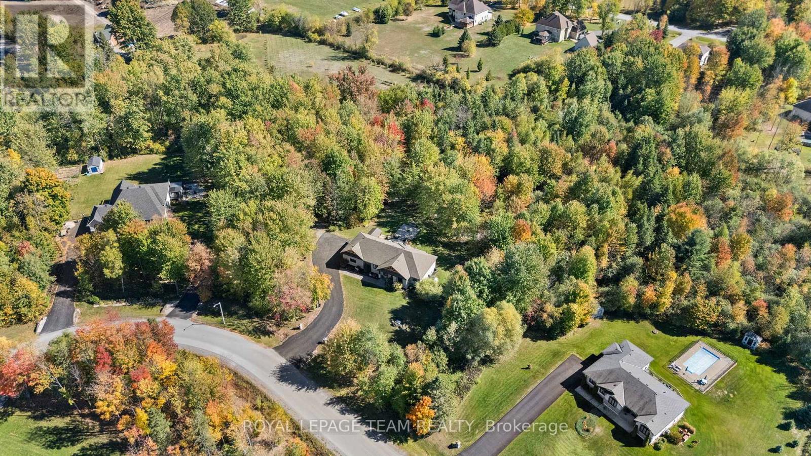 524 Osmond Daley Drive, Ottawa, Ontario  K0A 1L0 - Photo 32 - X12466928